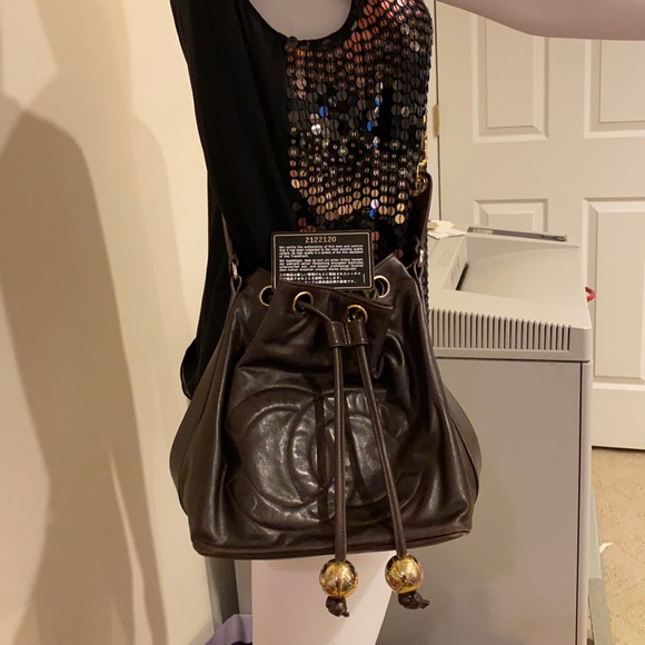 Chanel Vintage Brown Calfskin CC Chain Drawstring small Bucket Bag. - Picture 1 of 10